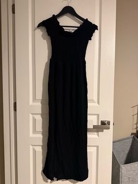 Divided Black Maxi Dress with Ruffled Shoulders